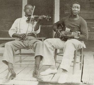 Alan Lomax recorded in Stovall, Mississippi two discs containing Blues and cornfield hollers by the Son Simms Four