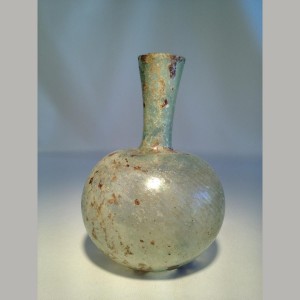 Ancient_Roman_Glass_Bottle