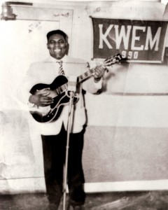 Howlin_Wolf_BG_004