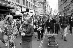 ANTI-VIETNAM WAR PROTESTERS