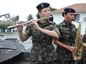 music soldiers
